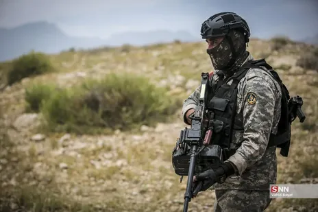 تصاویری از استقرار تکاوران ارتش در سواحل جنوب