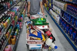 وزارت کار: افزایش مبلغ کالابرگ حتمی است و احتمال دارد از نیمه اردیبهشت یا نهایتاً خرداد اجرایی شود