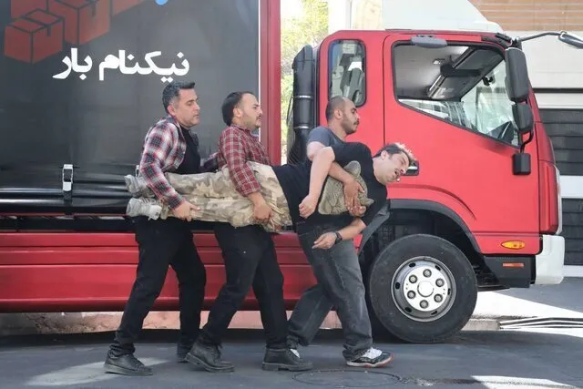 همه چیز درباره سریال کمدی «اسباب زحمت»؛ اولین تصاویر از سریال جدید سعید آقاخانی قبل از پخش