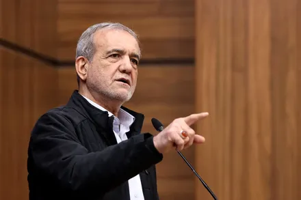پزشکیان: به جلیلی گفته‌ام پیشنهاد نده اگر می‌توانی بیا و مشکلات را حل کن!