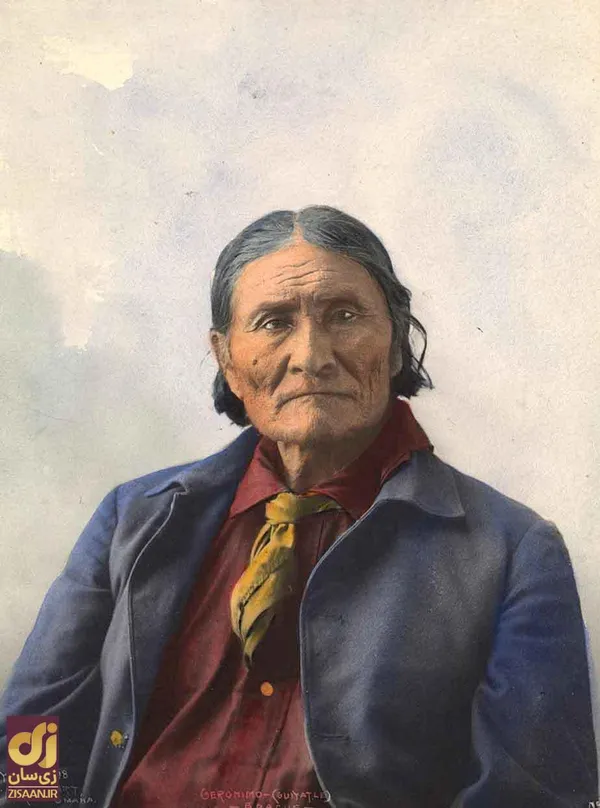 
جرونیمو آپاچی ۱۸۹۸. عکس از F.A.Rinehart. اوماها، نبراسکا