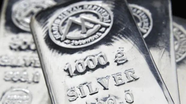 نرخ نقره ۳ رقمی شد