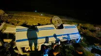 واژگونی مینی‌بوس در «طرقبه» مشهد ۲ کشته و ۱۷ مصدوم برجا گذاشت