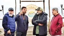 پشت‌پرده توهین سیامک انصاری و مهران غفوریان در برنامه «بازمانده» به نمادهای ایرانی!