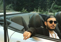 سپهر خلسه بعد از ۱۵ سال از همسرش نیلوفر جدا شد