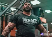 بابک اکبرنیا؛ بدنساز ایرانی معروف به «قهرمان متواضع» که جواز حضور در مسابقات مسترالمپیا را گرفت و الگویش «کوین لِورون» معروف است