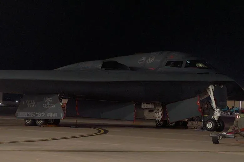 بمب‌افکن B-۲ دوباره به پرواز درآمد