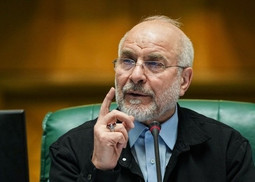 قالیباف: حمله به زیرساخت‌ها به معنی خودکشی برای دشمن است