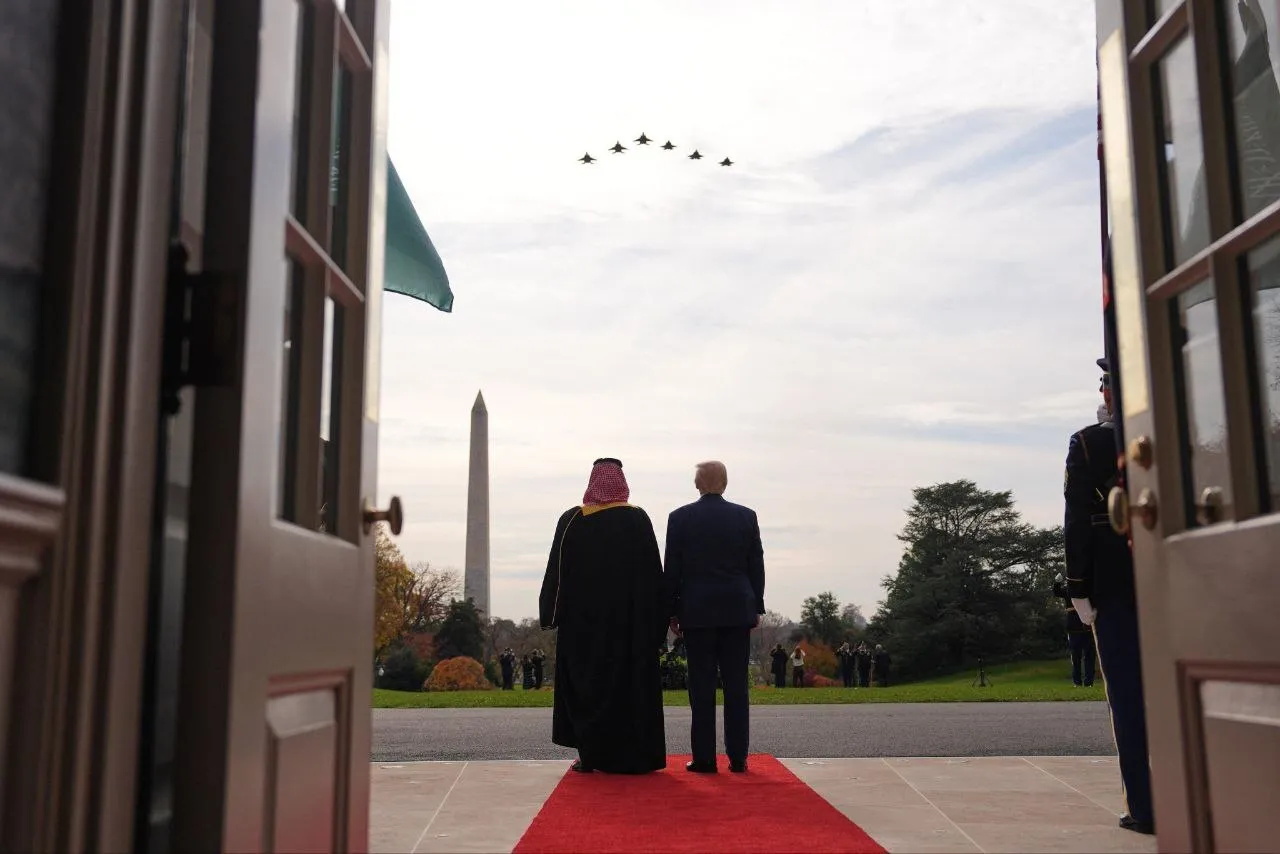 عکس تاریخی از ترامپ و بن سلمان در کاخ سفید که پربازدید شد