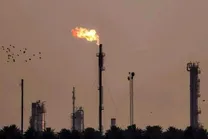 ونزوئلا چاه‌های نفت خود را تعطیل کرد