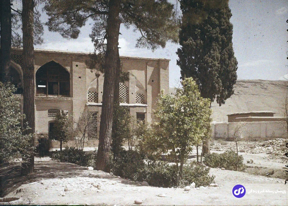 آرامگاه سعدی در دوره قاجار آرامگاه سعدی در دوره قاجار
