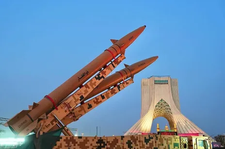 موشک ذوالفقار در قلب تهران مستقر شد