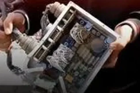 (ویدئو) اجزای موشک کروز آمریکا به دست ایران افتاد