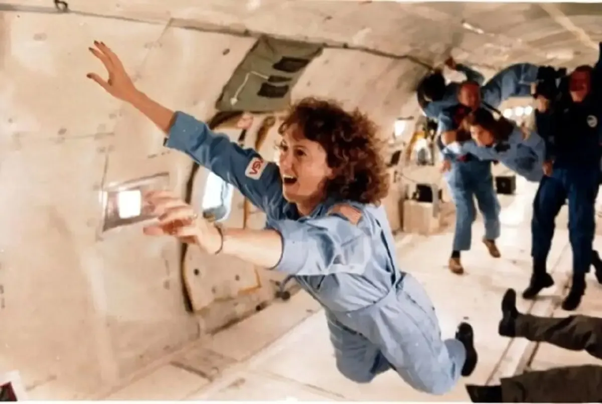 زمین در ۲۱ مرداد ۱۴۰۵ جاذبه خود را از دست می‌دهد و ۶۰ میلیون نفر کشته می‌شوند!