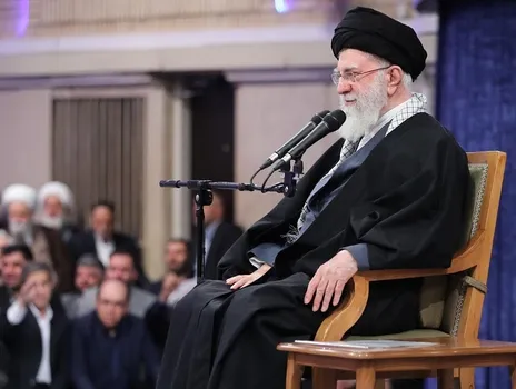 رهبر انقلاب: ما عزاداریم به خاطر خون‌هایی که ریخته شد/ خطرناکتر از ناو، سلاحی است که آن را به قعر دریا می‌فرستد