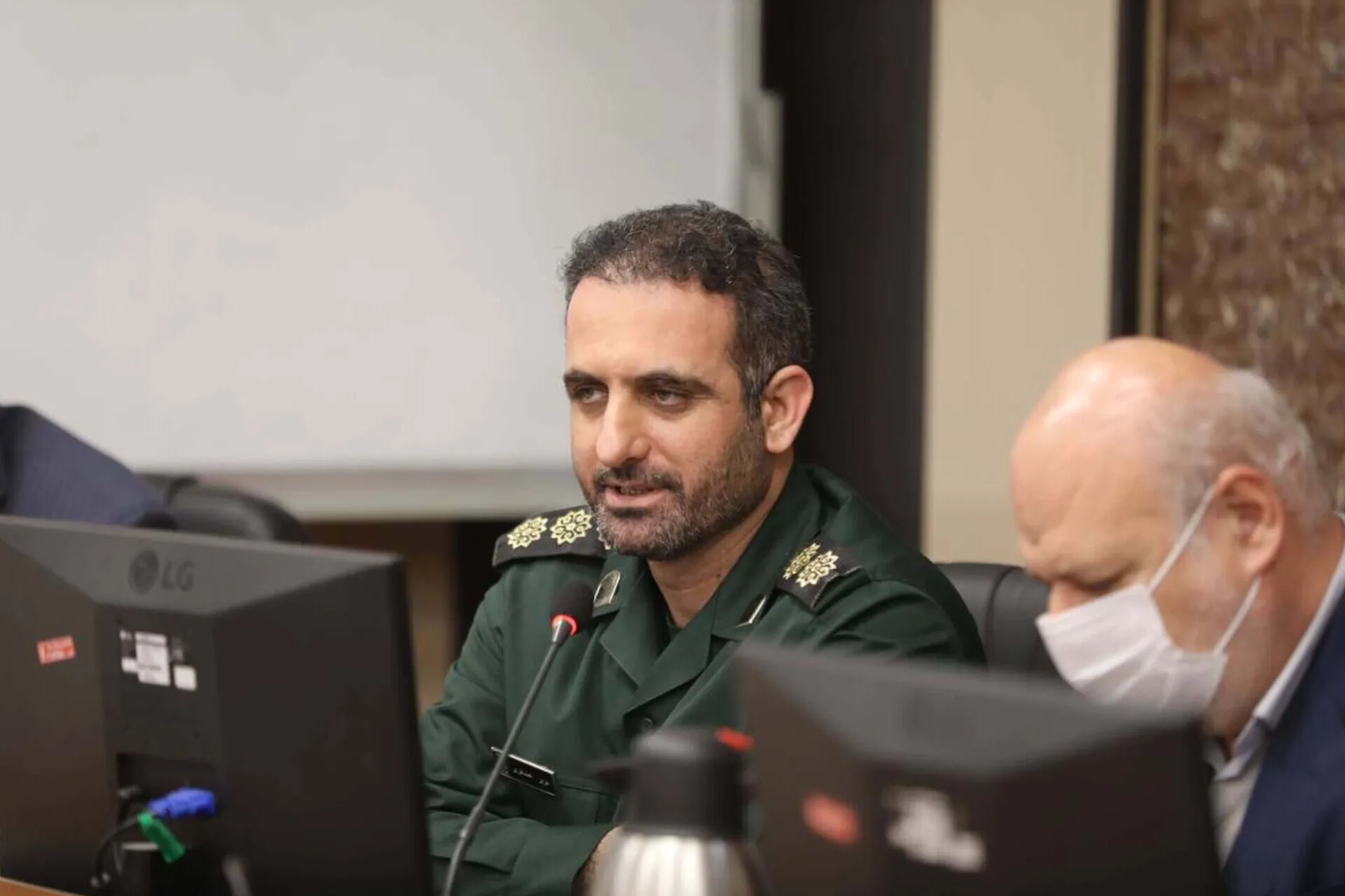 واکنش تند جانشین معاون سیاسی سپاه به سخنان پزشکیان درباره مذاکره