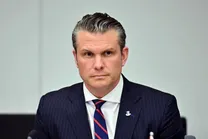 پیت هگست ایران را به مذاکره دعوت کرد