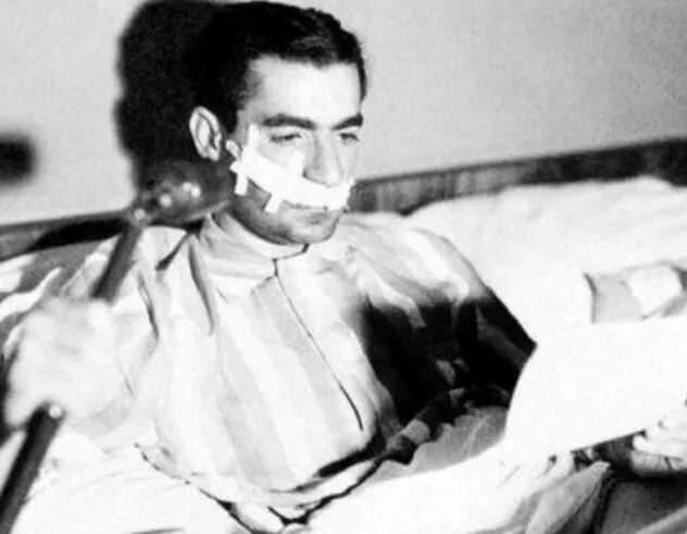 اسرار ترور شاه در کاخ مرمر؛‌ روزی که محمدرضا از مرگ گریخت