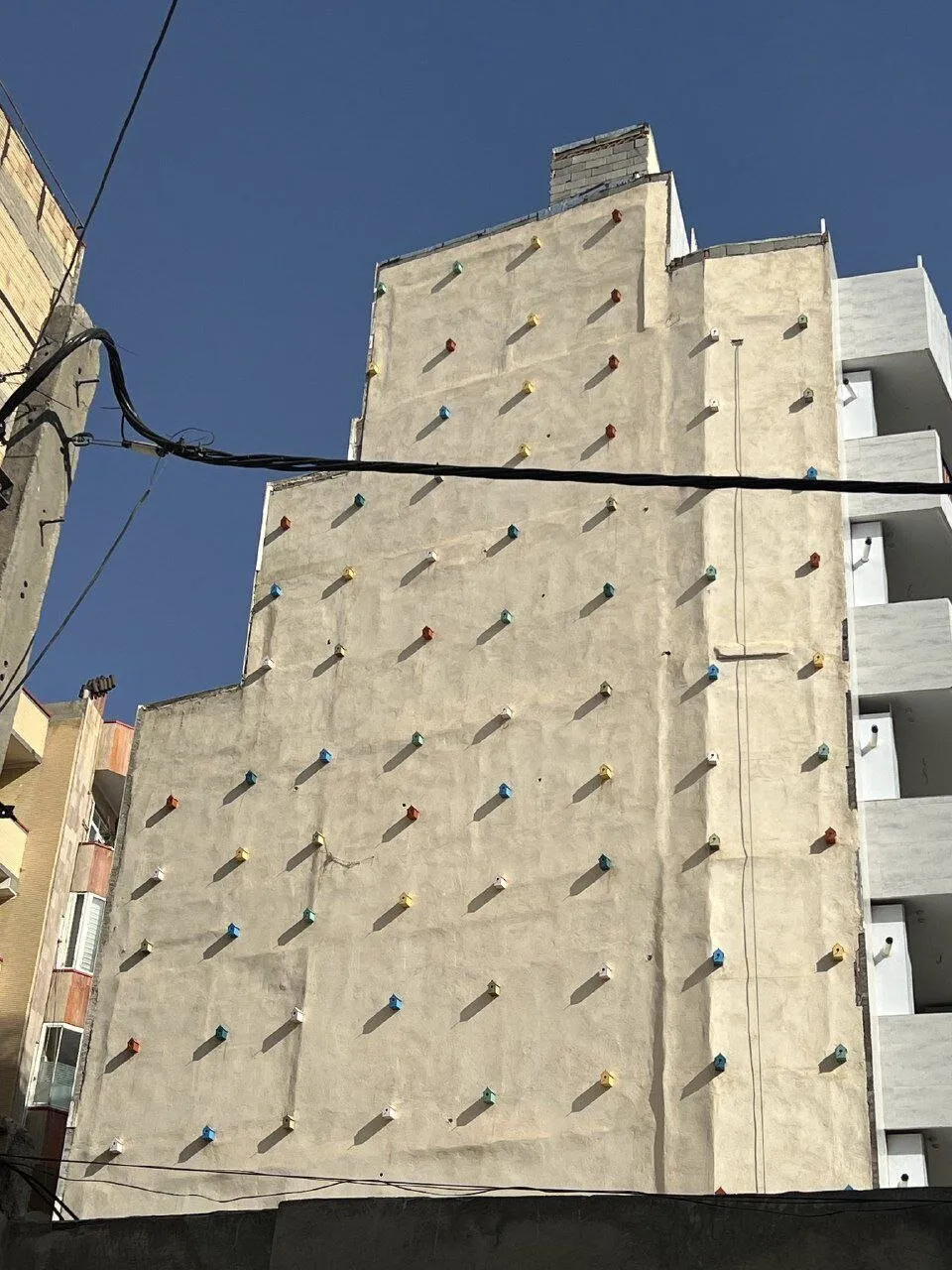 معماری عجیب و خلاقانه در تبریز