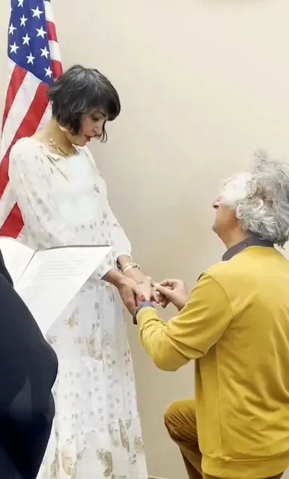 آزاده اخلاقی آزاده اخلاقی