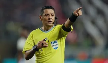 اشتباهات تاثیرگذار علیرضا فغانی در دیدار حساس الاهلی و الهلال؛ جنجال در عربستان!