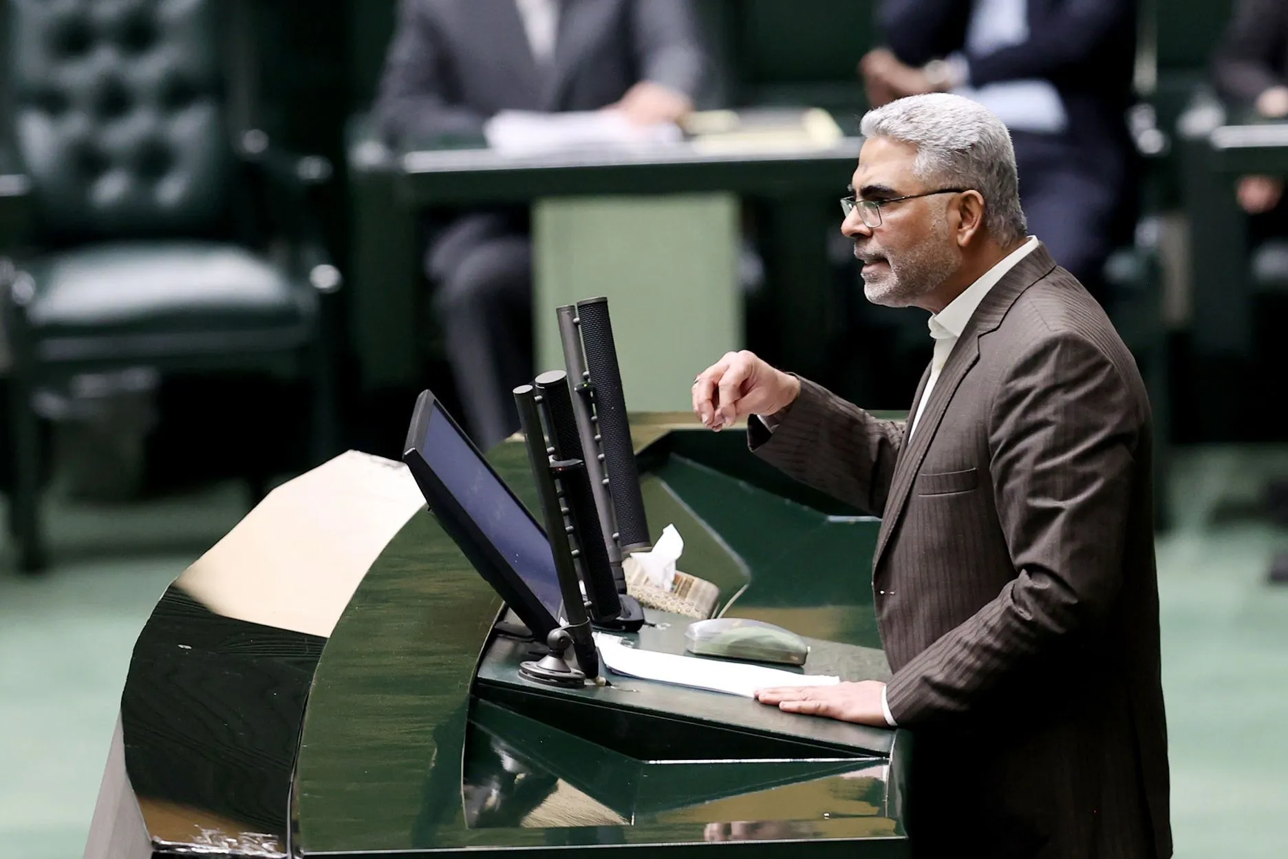 نرخ بنزین ۵۰۰۰ تومان خواهد شد