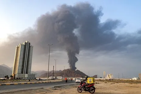 امارات: ایران ۱۲ موشک بالستیک، ۳ موشک کروز و ۴ پهپاد به سمت ما شلیک کرد