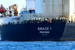 نفتکش‌های حامل نفت ایران رفع توقیف شدند