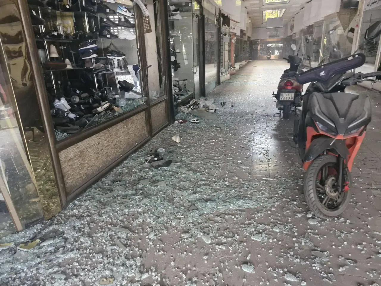 حمله به خیابان های تهران