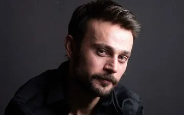 قتل وحشتناک در پشت صحنه سریال ترک/ کرم ارسلان‌اوغلو بازیگر سریال ترکی «چشمانش دریای سیاه» چگونه مُرد؟