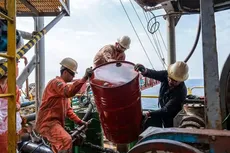 کلش ریپورت: درآمد نفتی ایران تقریباً دو برابر شد