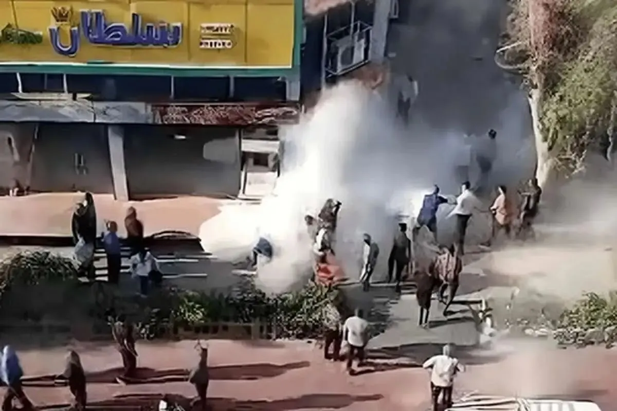 احمد بالدی جوان اهوازی که اقدام به خودسوزی کرده بود، درگذشت