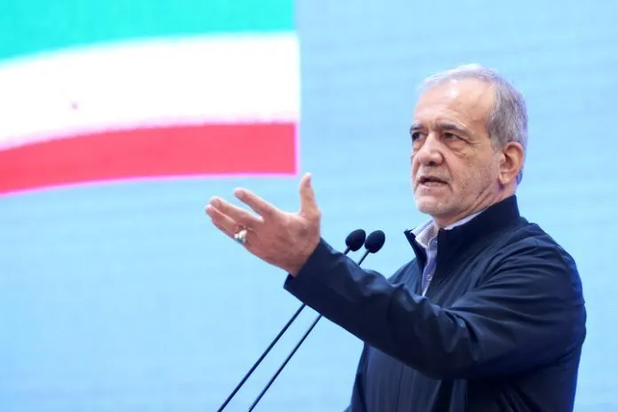 پزشکیان: امروز در پرداخت حقوق افراد مشکل داریم