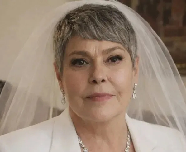 تصاویری از ازدواج مهرانه مهین ترابی که توسط هوش مصنوعی ساخته شده است