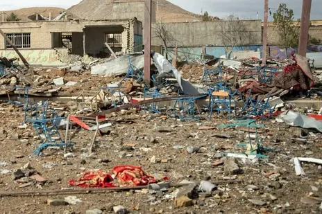 تصاویر | خسارت حملات هوایی به مدارس خمین