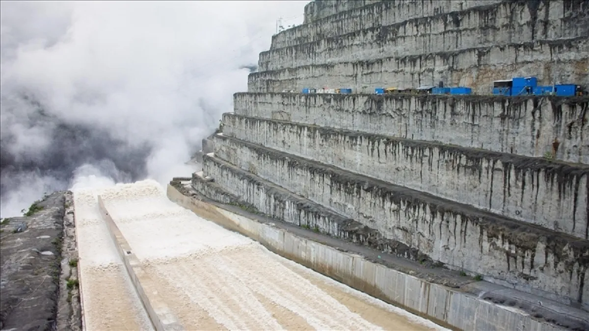 آغاز ساخت بزرگترین سد آبی جهان