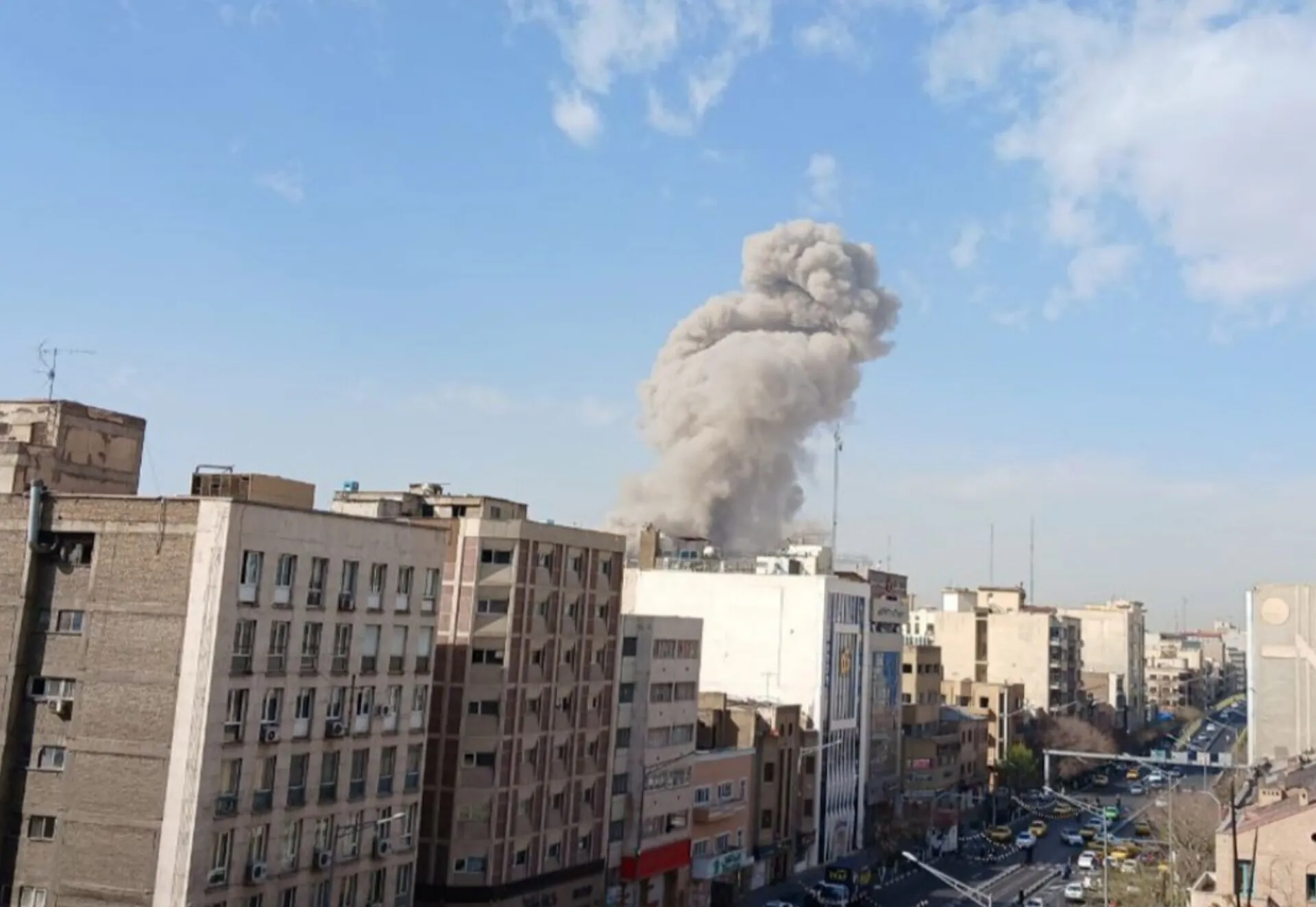 وزیر جنگ رژیم صهیونیستی: اسرائیل حمله‌ای پیش‌دستانه علیه ایران را آغاز کرد