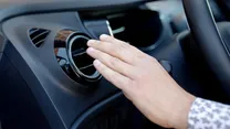 پاسخ به یک سوال کلیدی؛ آیا روشن کردن کولر خودرو مصرف بنزین را افزایش می‌دهد؟