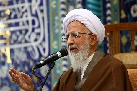 آیت‌الله جوادی آملی هنگام نماز بر پیکر رهبر شهید چه گفتند؟