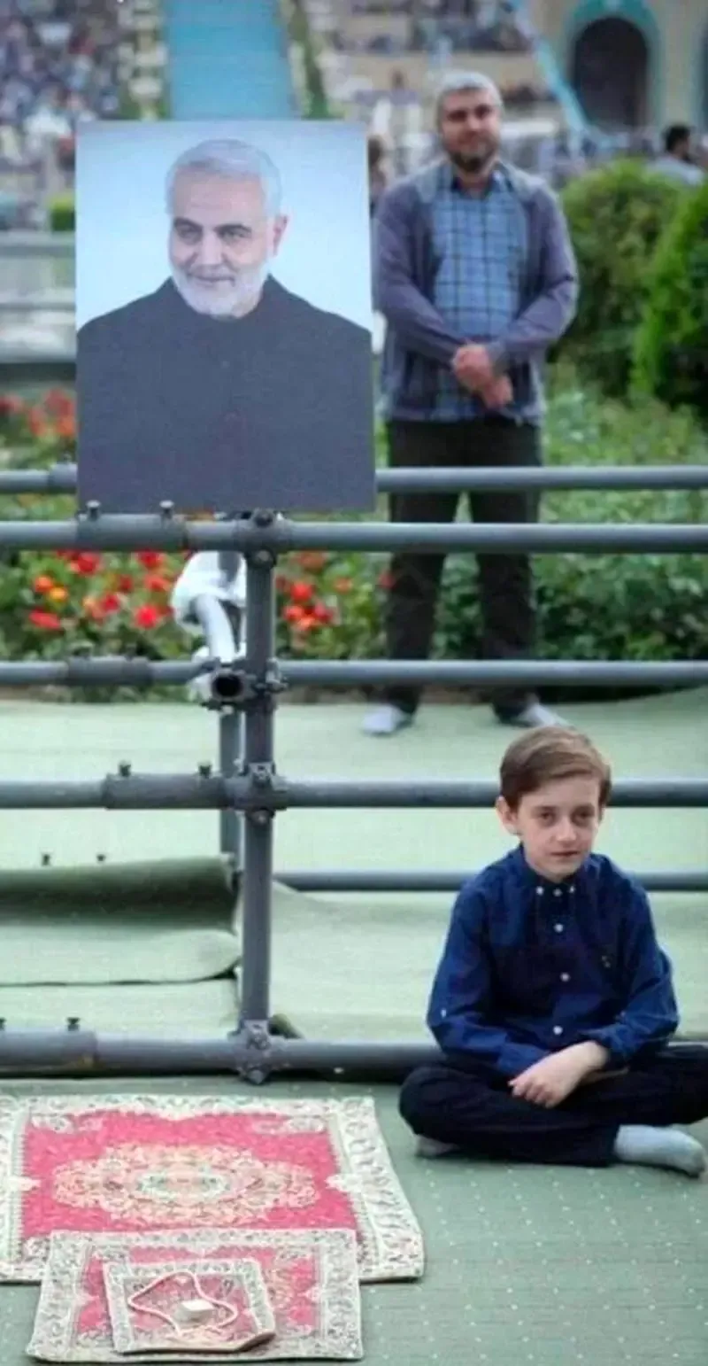 رهبر انقلاب