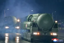 نمایش موشک قاره‌پیمای جدید کره‌شمالی با قابلیت هدف گرفتن خاک آمریکا