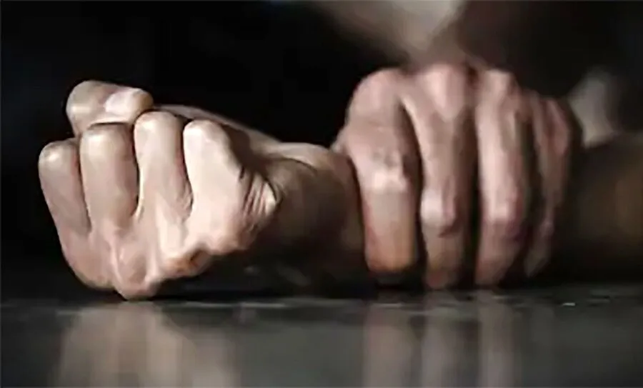 پای یک زن دیگر هم به پرونده تجاوز آقای سوپراستار باز شد | تلاش سوپراستار برای تجاوز به یک بازیگر زن مشهور!