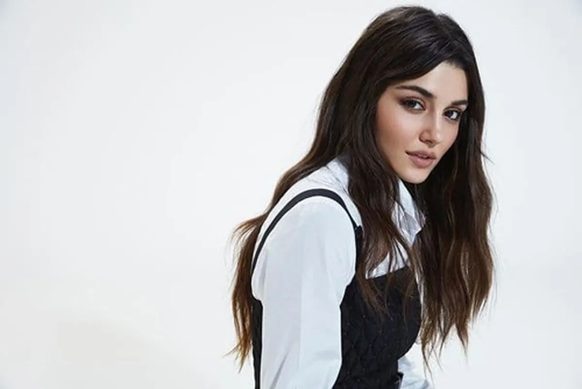 استایل شیک هانده ارچل همه را مجذوب خود کرد