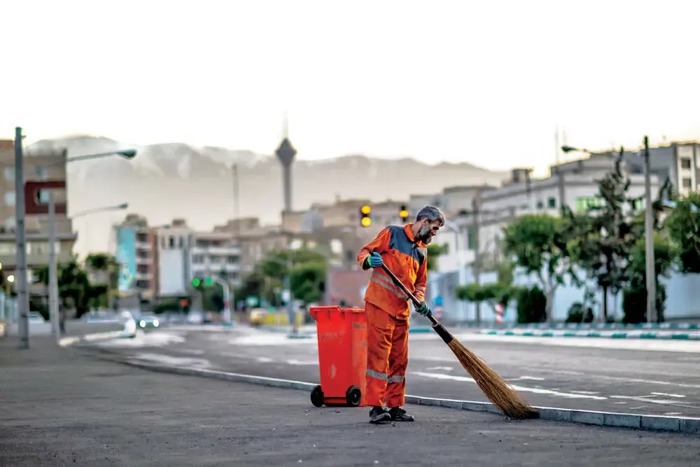 یک مشکل عجیب در تهران پس از کوچ جمعی افغان‌ها؛ ۴ هزار و ۸۰۰ رفتگر رفتند!