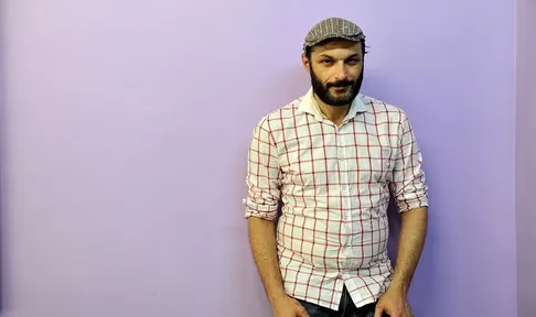 رامین پرچمی: اگر مهران مدیری نبود معلوم نبود تا کی زندان باشم