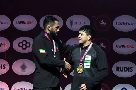 آرش یوشیداو کیوان (کیچی) قره داغی؛ دو ژاپنی که ایرانی‌ها را اذیت می‌کنند