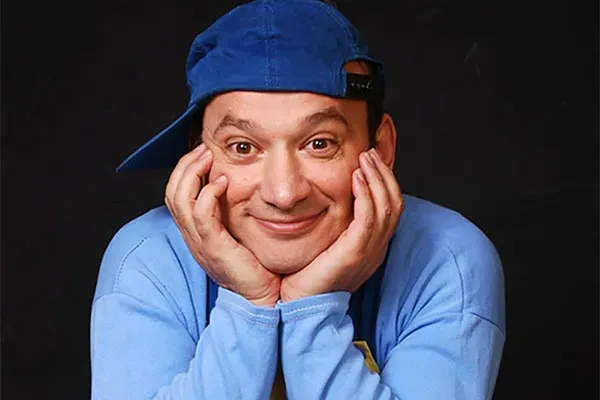 عمو قلقلی به علت سکته قلبی در بیمارستان بستری شد