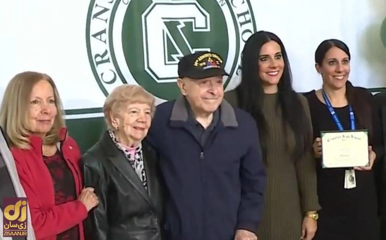 داستان خواندنی کهنه‌سربازی که در ۹۸ سالگی دیپلم گرفت + عکس