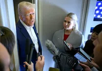 بلومبرگ: بزرگ‌ترین خطر فعلی این است که احتمالاً ترامپ برنامه روشنی درباره ایران ندارد