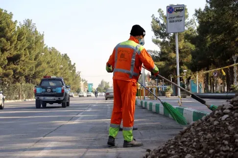 (ویدئو) هدیه یک هموطن به پاکبان مشهدی بعد از سرقت